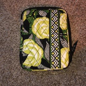 Vera Bradley 8.5in Tablet Case